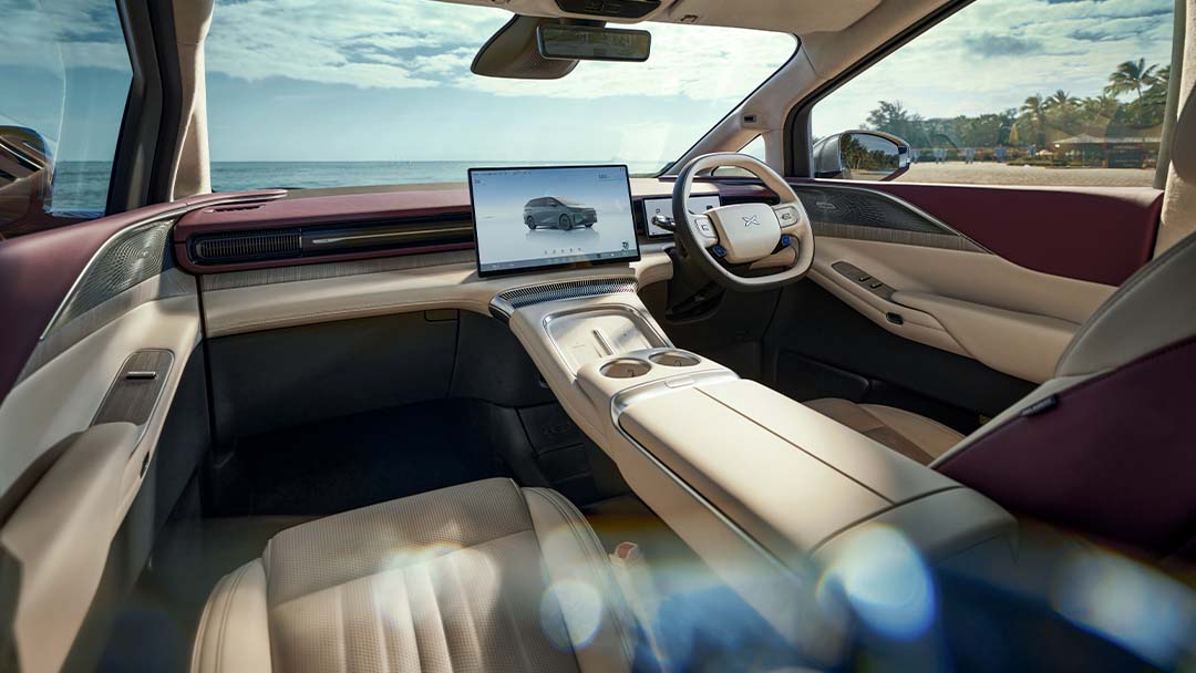 XPENG X9 - Interior